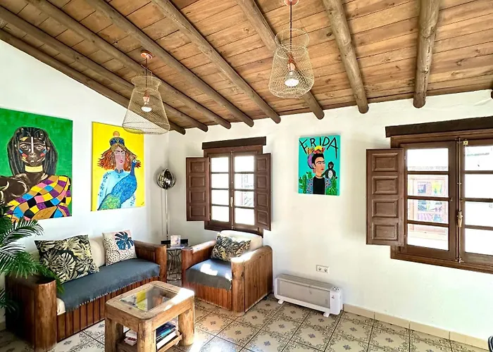 La Galeria De דירה